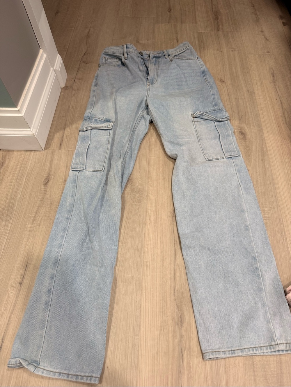PacSun Light Wash High Rise Women’s Jeans - Picture 2 of 3